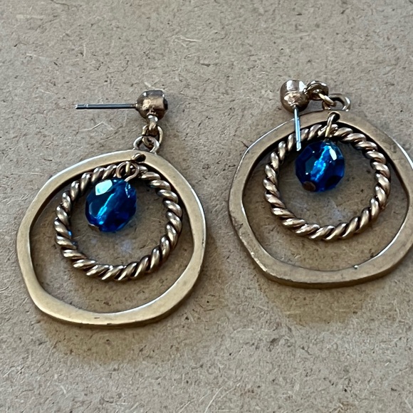 Brushed Gold Tone Circle Drop Pierced Earrings with Blue Acrylic Bead - Picture 4 of 7